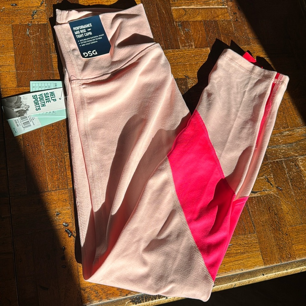 Girls DSG size Medium Leggings. Never been worn